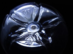 plastic-bottle-440365_960_720