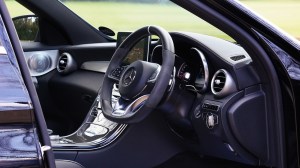 mercedes-1338101_1280