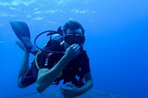 diving-1049477_1280