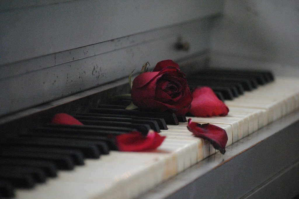 piano-571968_1280